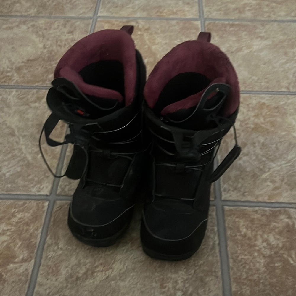 Salomon snow boarding boots, women’s size 6, used, in good condition